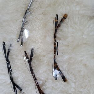 READERS 4 Pairs Eyeglasses Set in Black, SILVER  and Tortoise